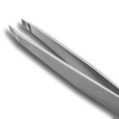Tweezers